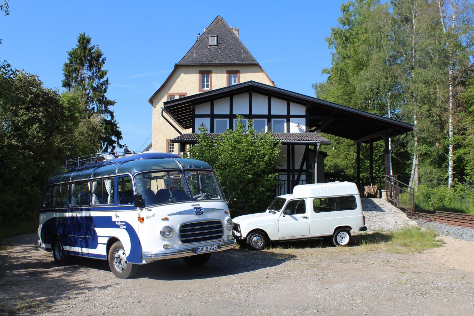 Museumsbahnhof Ahuette Hotel Üxheim Екстериор снимка